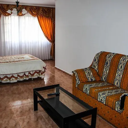 Dos Alemanes 3* Melide