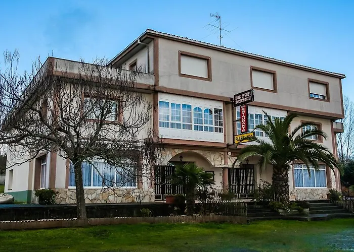 Πανσιόν Dos Alemanes Melide
